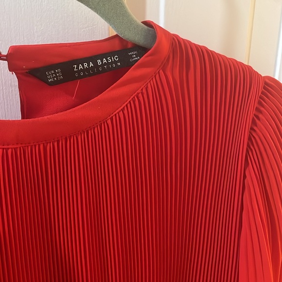 Zara accordion pleat swing dress, like new! - Picture 4 of 4